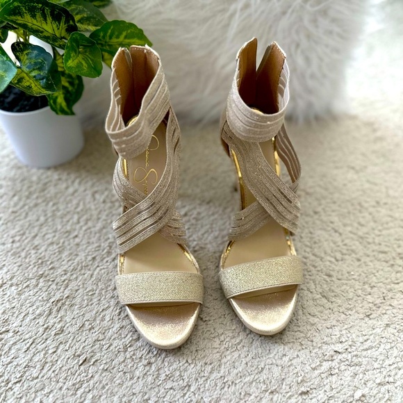 Jessica Simpson Champagne Gold Metallic Jivero Sandal 8.5M - Picture 5 of 9